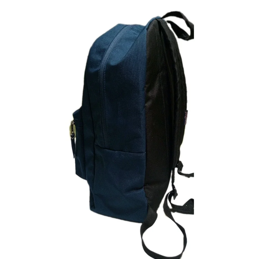JanSport JS0A47LW Cross Town Backpack 1587 cu in 26L 17 x 12.5 x 6